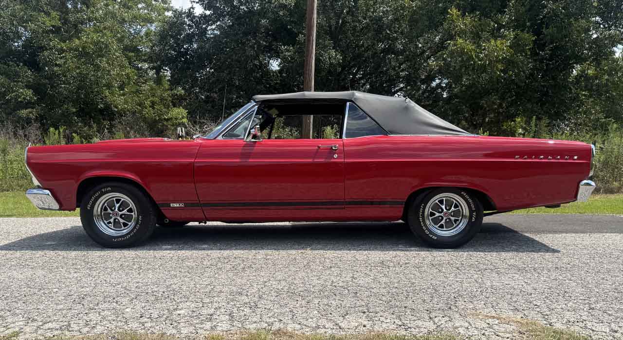 4th Image of a 1967 FORD FAIRLANE