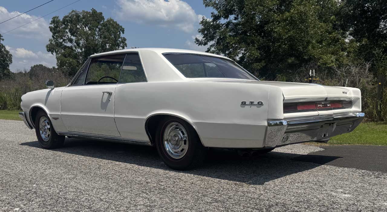 1st Image of a 1964 PONTIAC GTO