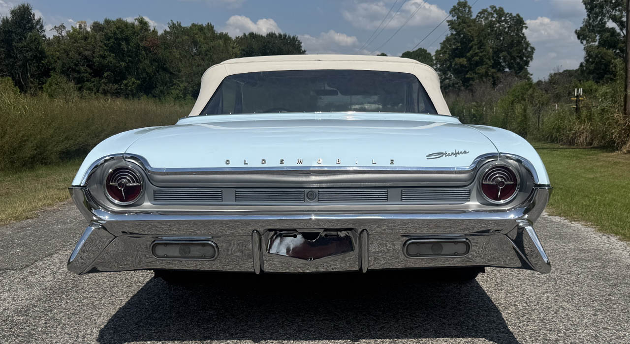 5th Image of a 1961 OLDSMOBILE STARFIRE