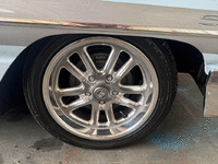 Image 7 of 20 of a 1961 OLDSMOBILE STARFIRE