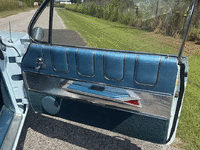 Image 10 of 20 of a 1961 OLDSMOBILE STARFIRE