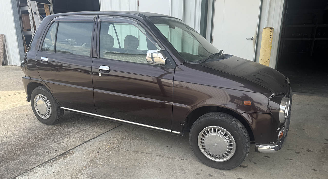 0th Image of a 1997 DAIHATSU MIRA