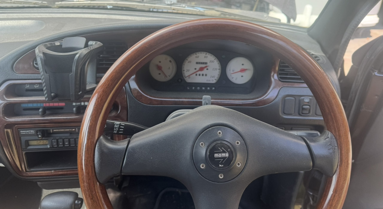 8th Image of a 1997 DAIHATSU MIRA