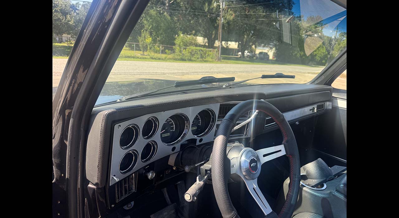 9th Image of a 1983 CHEVROLET C10
