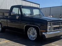 Image 2 of 14 of a 1983 CHEVROLET C10