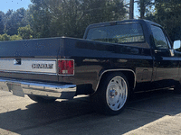 Image 4 of 14 of a 1983 CHEVROLET C10