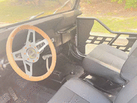 Image 5 of 8 of a 1982 JEEP CJ7 RENEGADE