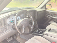 Image 5 of 9 of a 2006 CHEVROLET SILVERADO 1500 SS