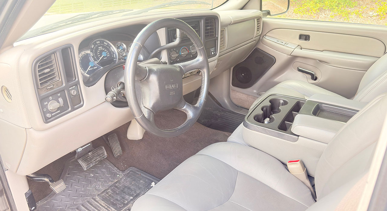 4th Image of a 1999 GMC SIERRA 1500