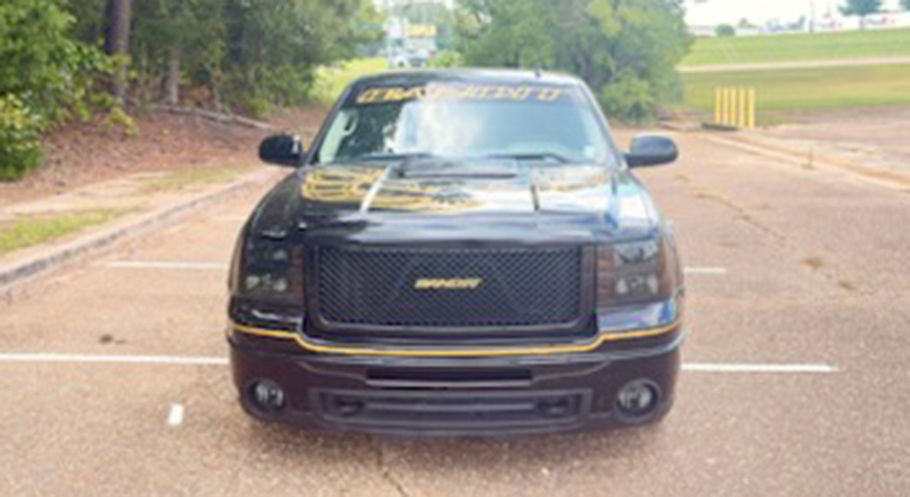 2nd Image of a 2010 GMC 1500 BANDIT EDITION