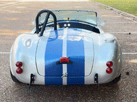 Image 5 of 9 of a 1965 FORD AC COBRA