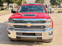 Image 3 of 7 of a 2019 CHEVROLET SILVERADO 3500HD LTZ