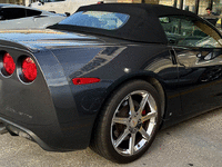 Image 8 of 11 of a 2009 CHEVROLET CORVETTE
