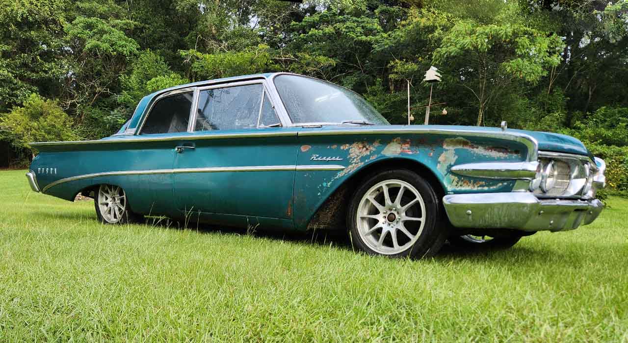2nd Image of a 1960 EDSEL RANGER