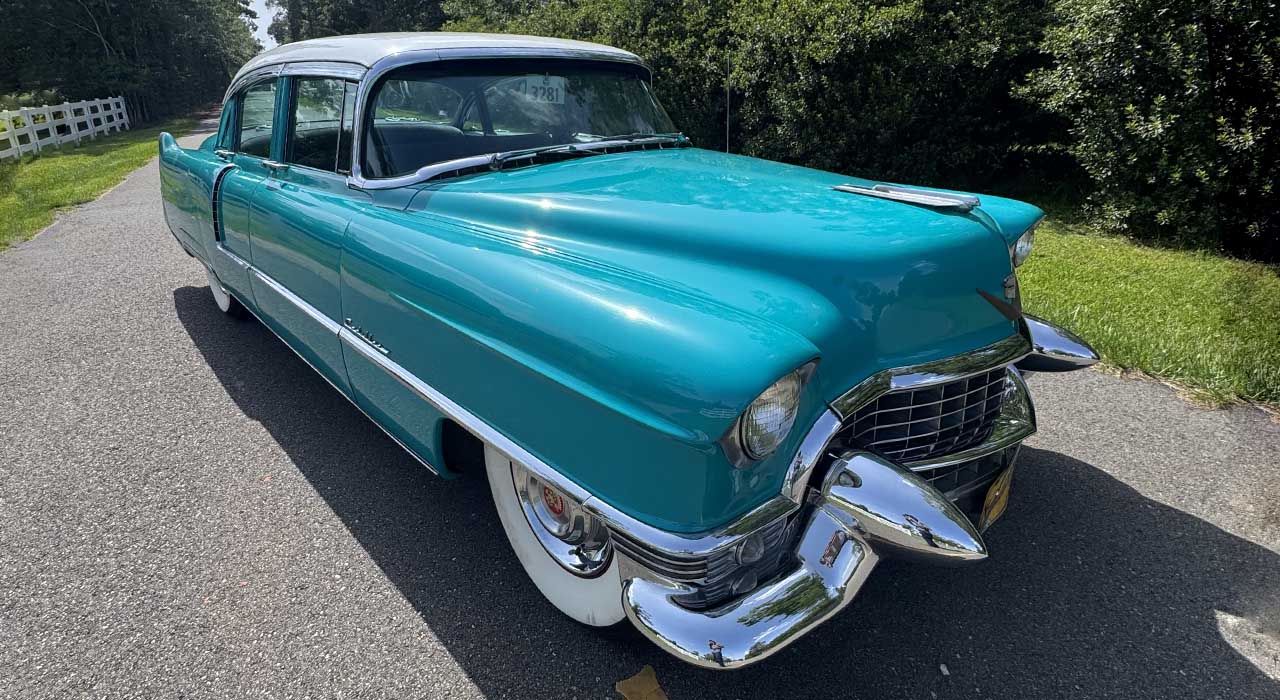 1st Image of a 1955 CADILLAC FLEETWOOD