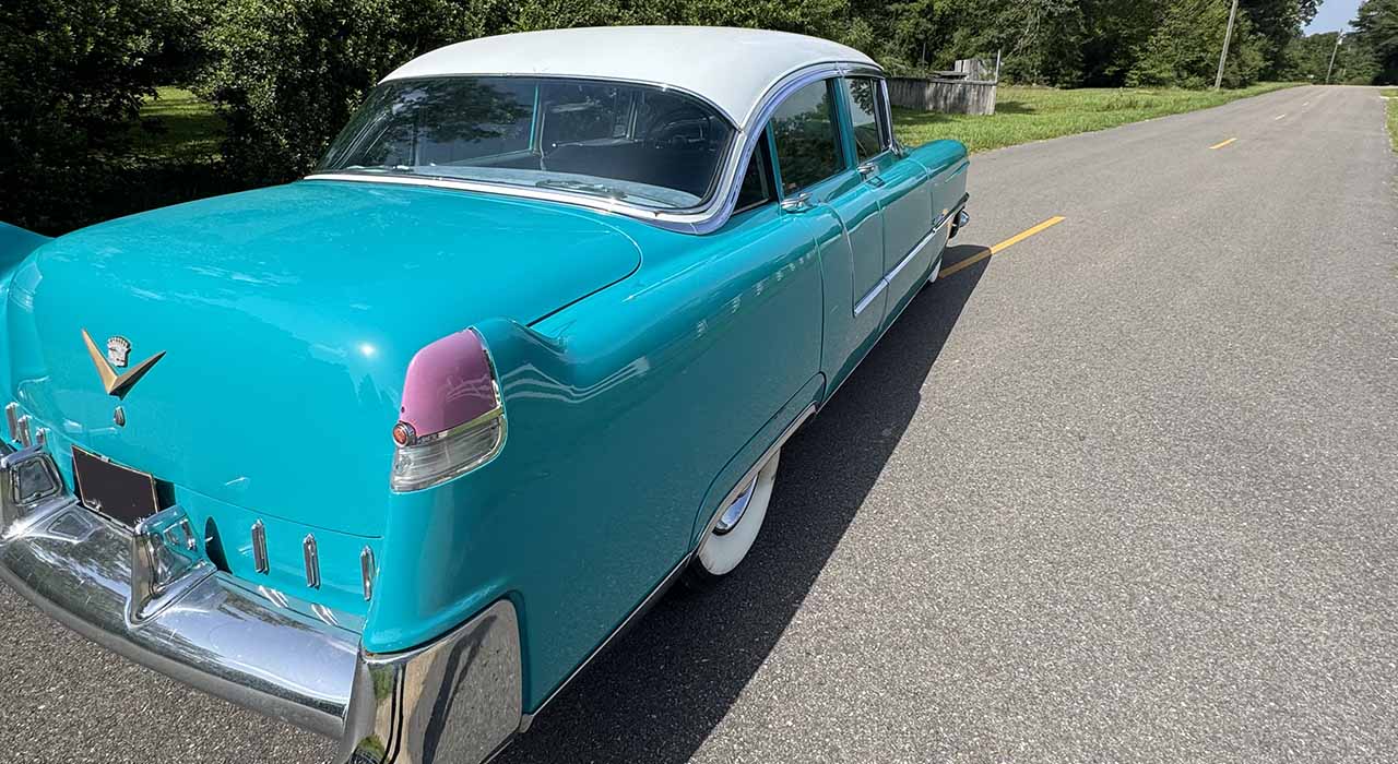 3rd Image of a 1955 CADILLAC FLEETWOOD