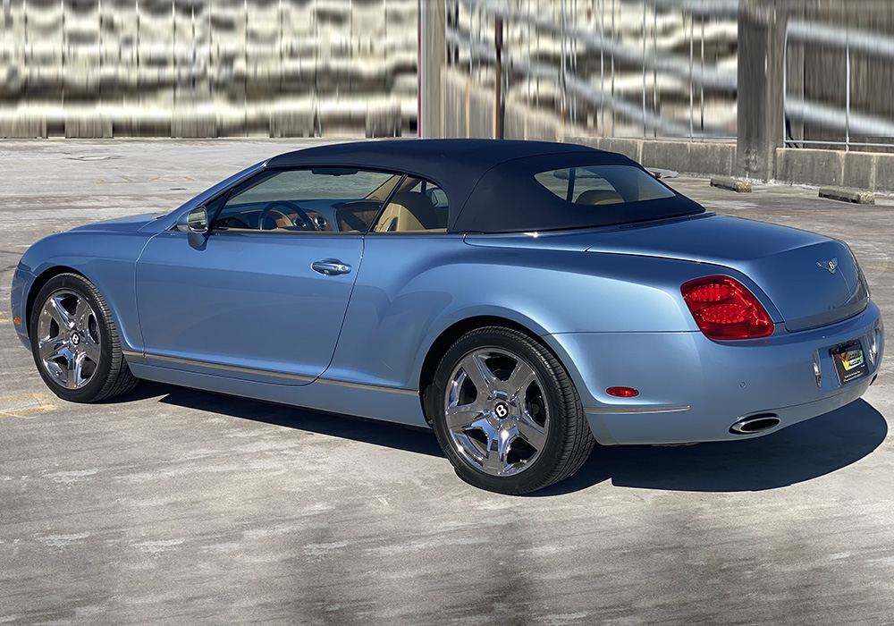 4th Image of a 2008 BENTLEY CONTINENTAL GTC