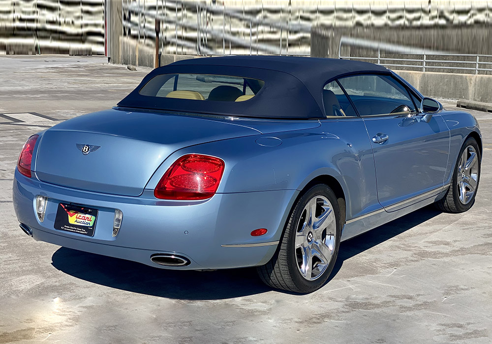 5th Image of a 2008 BENTLEY CONTINENTAL GTC