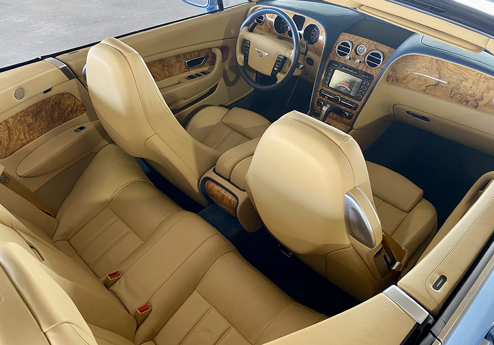 10th Image of a 2008 BENTLEY CONTINENTAL GTC