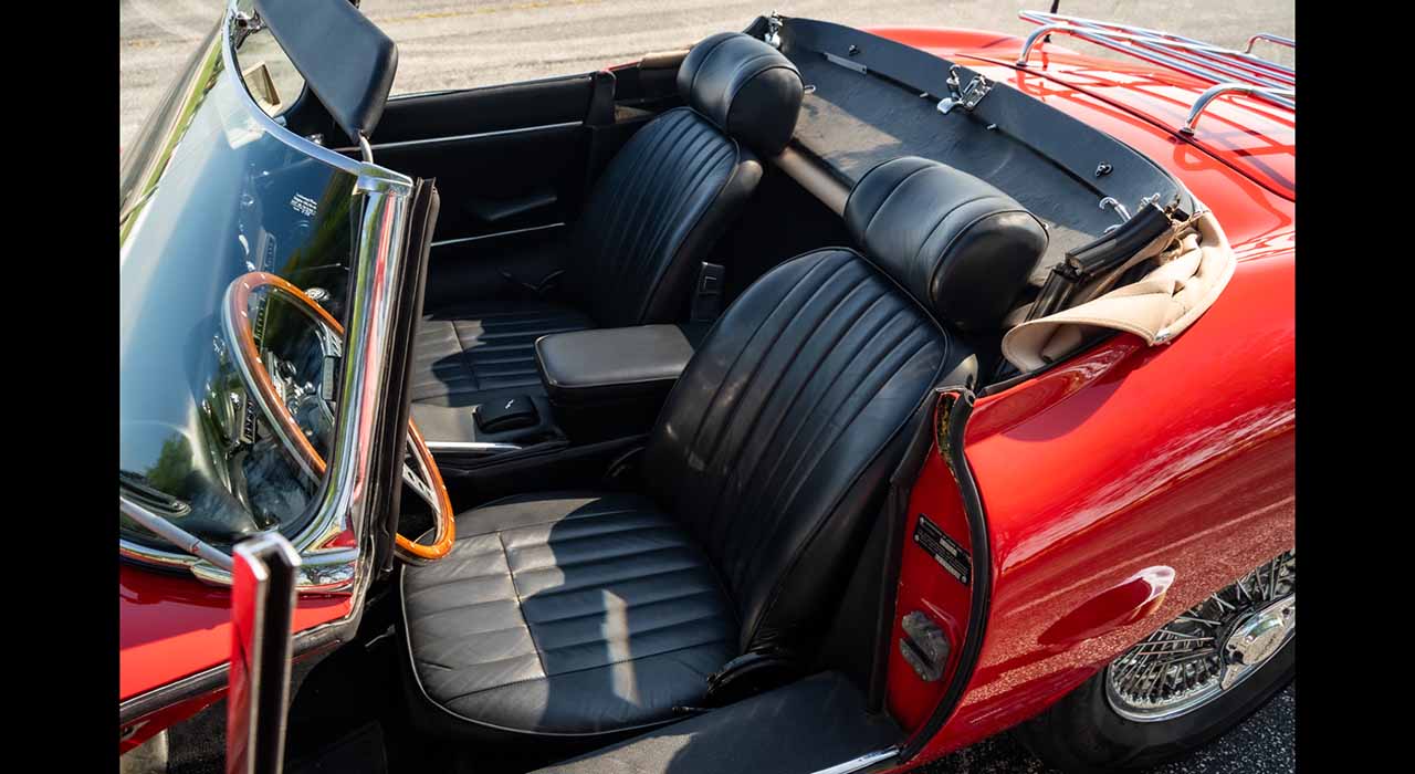8th Image of a 1971 JAGUAR XKE