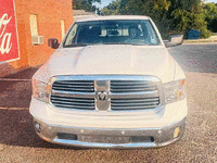 Image 3 of 6 of a 2016 RAM 1500 SLT