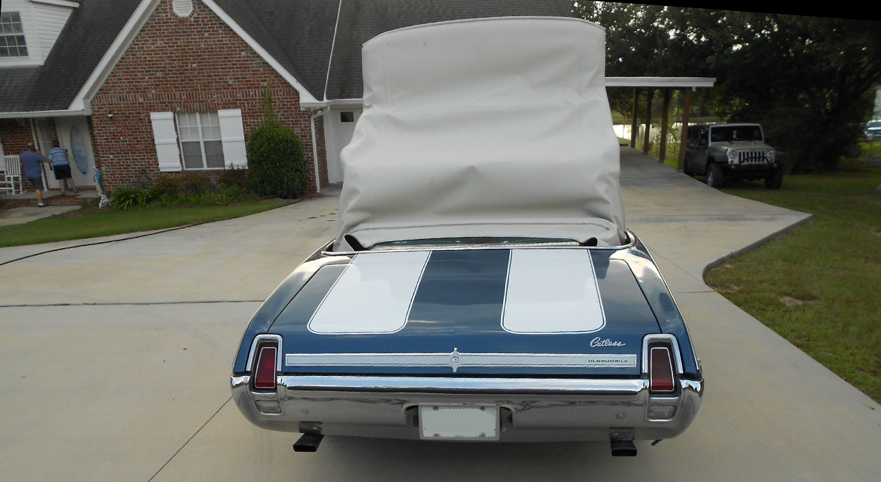 3rd Image of a 1969 OLDSMOBILE CUTLASS S