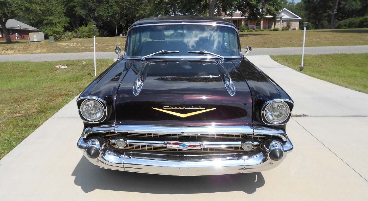 3rd Image of a 1957 CHEVROLET BELAIR