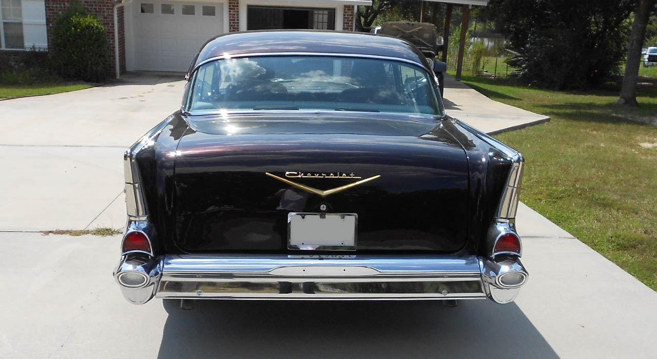 4th Image of a 1957 CHEVROLET BELAIR