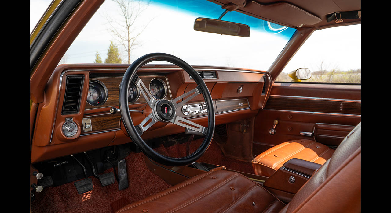 11th Image of a 1971 OLDSMOBILE 442 W-30