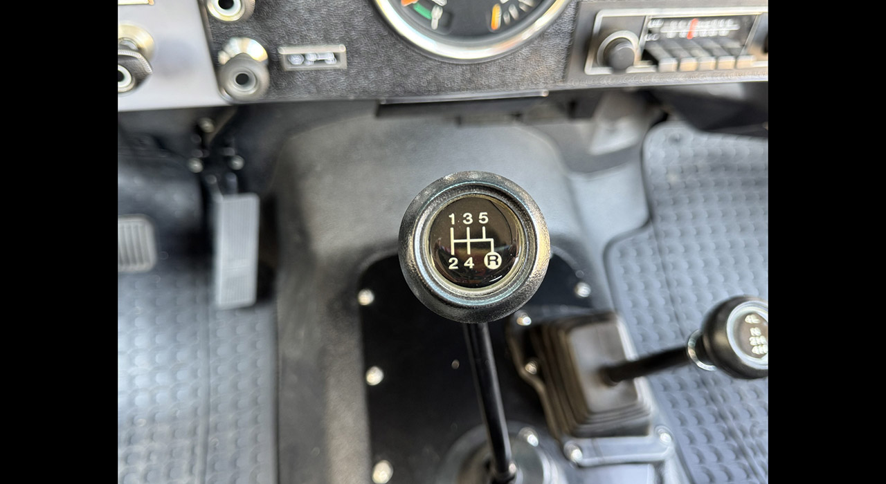 23rd Image of a 1983 JEEP RENEGADE CJ7