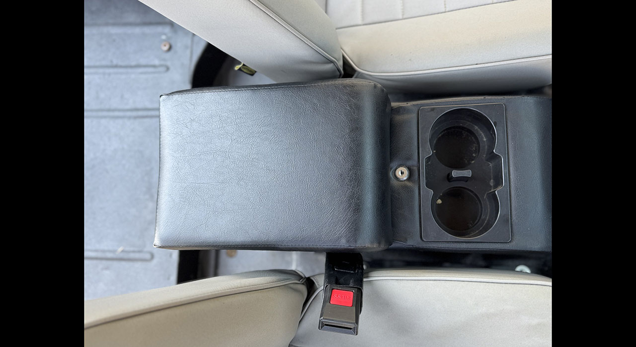 26th Image of a 1983 JEEP RENEGADE CJ7