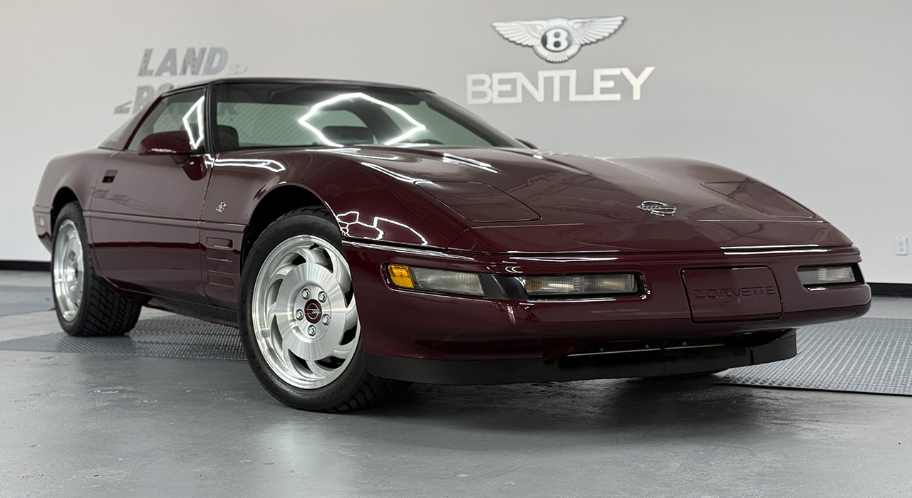 1st Image of a 1993 CHEVROLET CORVETTE