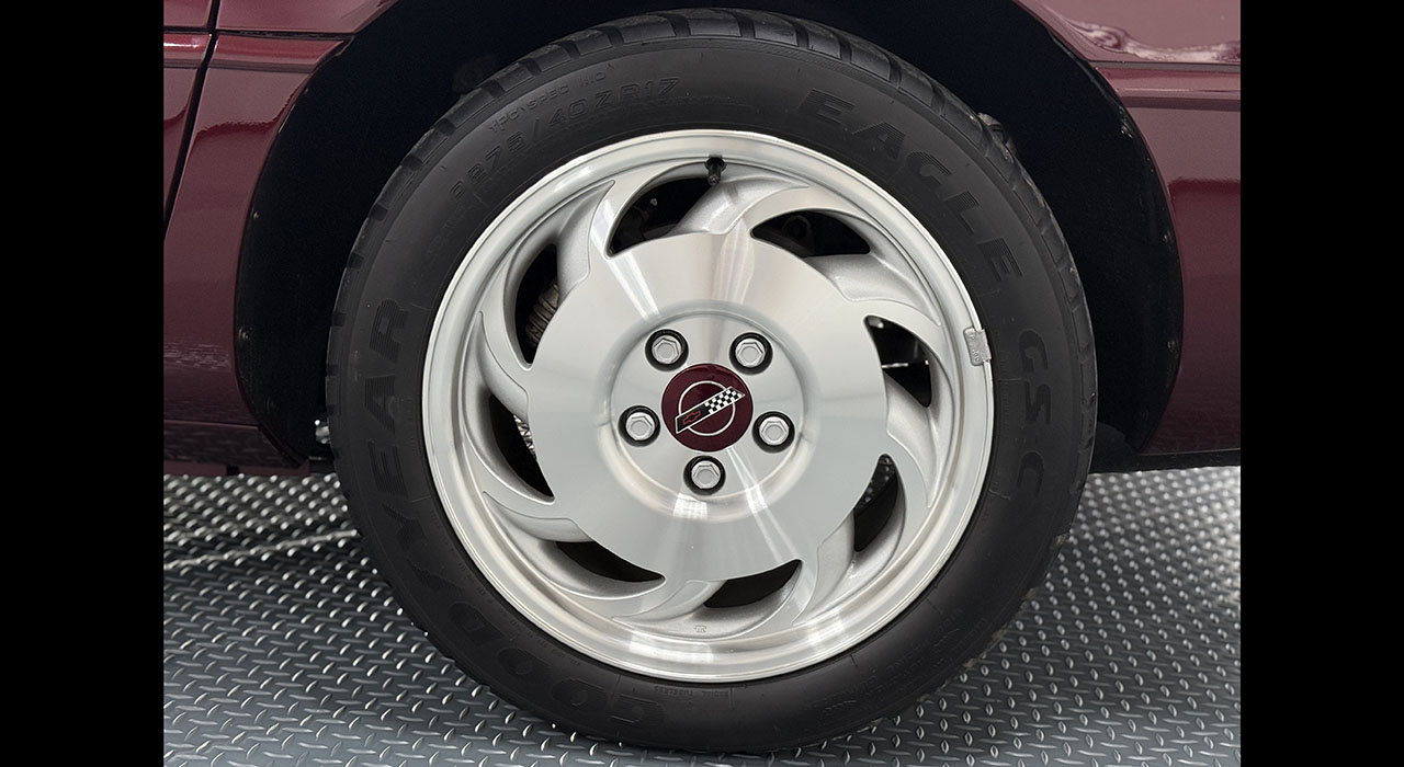 12th Image of a 1993 CHEVROLET CORVETTE