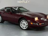 Image 4 of 24 of a 1993 CHEVROLET CORVETTE