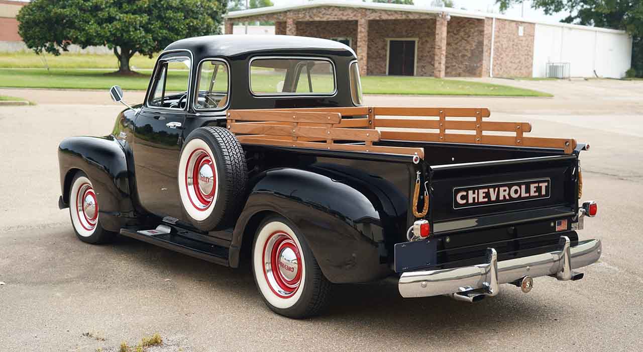 2nd Image of a 1953 CHEVROLET 3100 DELUXE