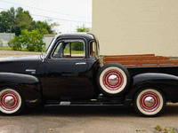 Image 5 of 28 of a 1953 CHEVROLET 3100 DELUXE