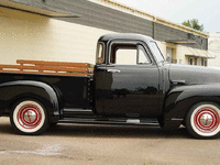 Image 6 of 28 of a 1953 CHEVROLET 3100 DELUXE