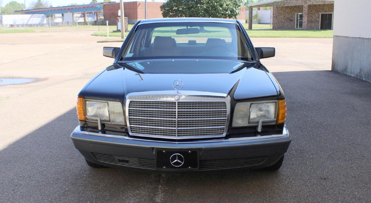 5th Image of a 1990 MERCEDES-BENZ 300 SE