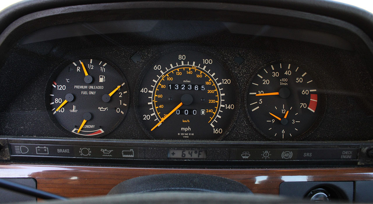 20th Image of a 1990 MERCEDES-BENZ 300 SE