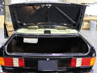 Image 9 of 27 of a 1990 MERCEDES-BENZ 300 SE
