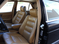 Image 13 of 27 of a 1990 MERCEDES-BENZ 300 SE