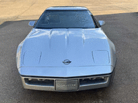 Image 8 of 27 of a 1985 CHEVROLET CORVETTE