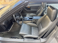 Image 14 of 27 of a 1985 CHEVROLET CORVETTE
