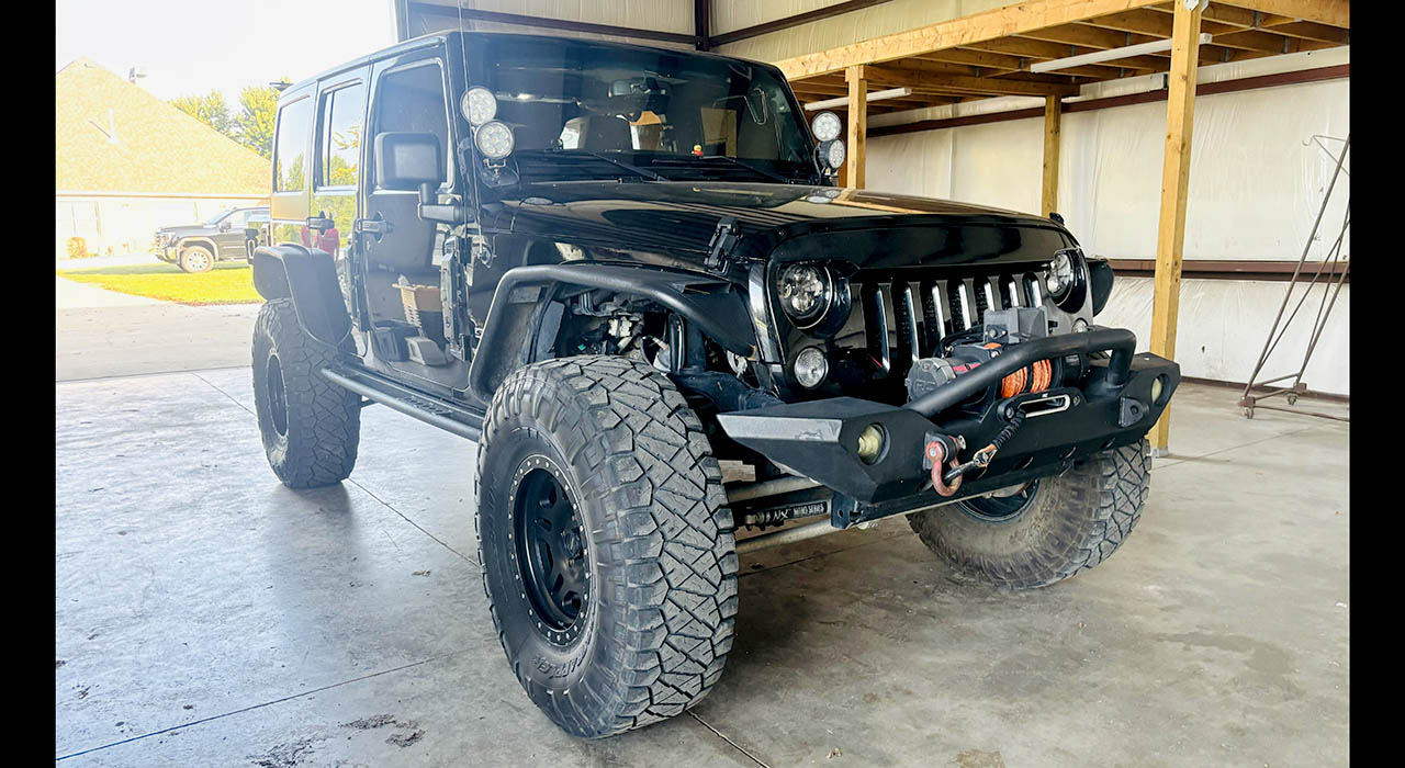 1st Image of a 2013 JEEP WRANGLER