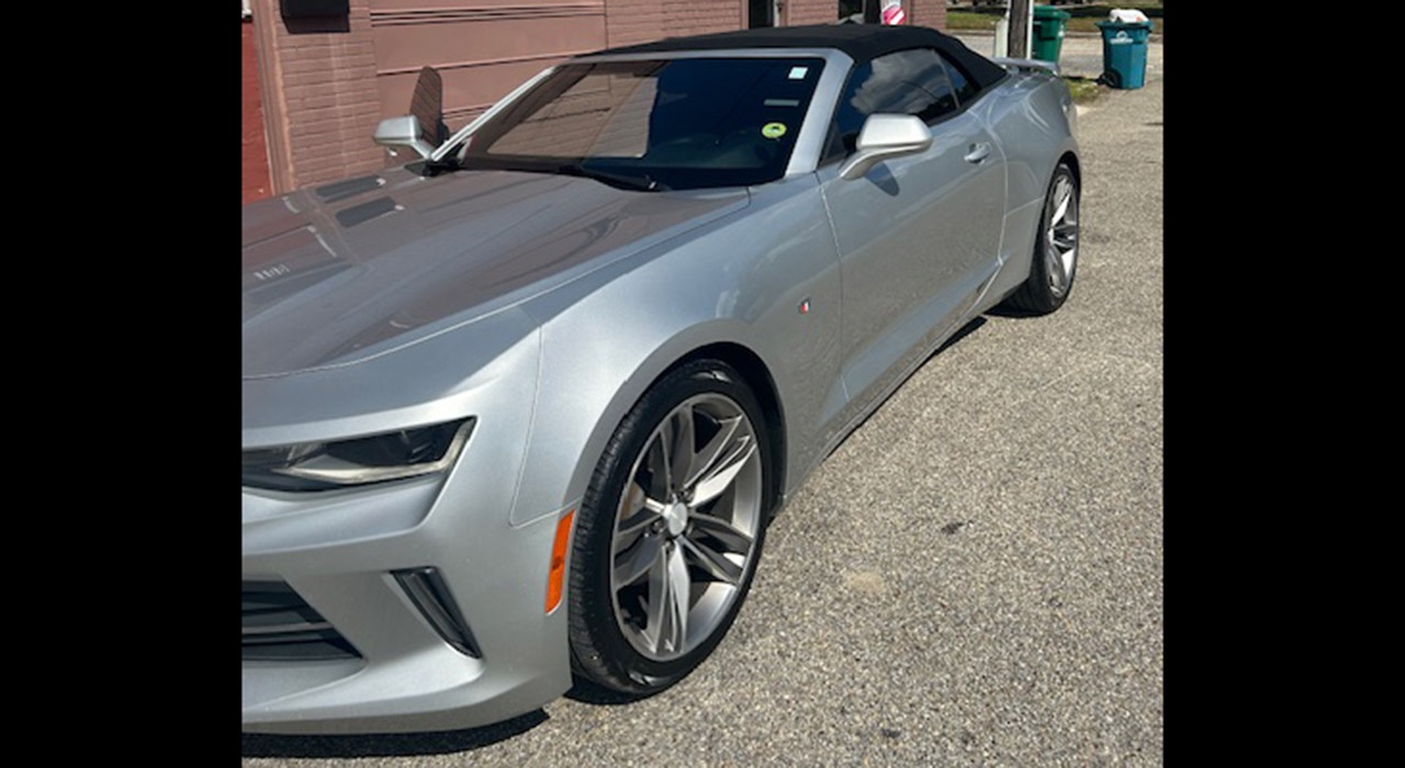 5th Image of a 2018 CHEVROLET CAMARO R/S