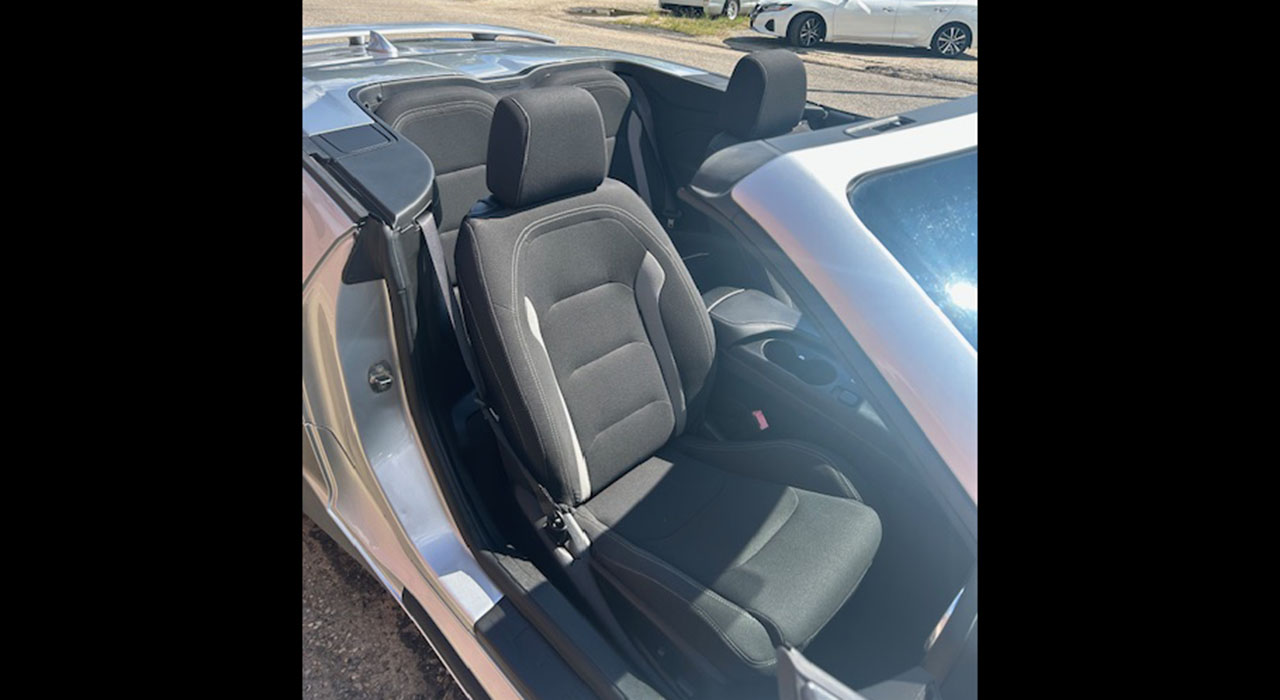 12th Image of a 2018 CHEVROLET CAMARO R/S