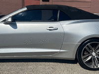 Image 8 of 20 of a 2018 CHEVROLET CAMARO R/S