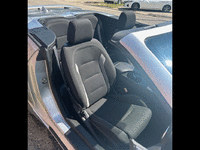 Image 13 of 20 of a 2018 CHEVROLET CAMARO R/S