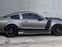 Image 2 of 14 of a 2005 FORD MUSTANG GT