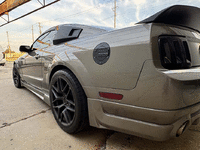 Image 3 of 14 of a 2005 FORD MUSTANG GT